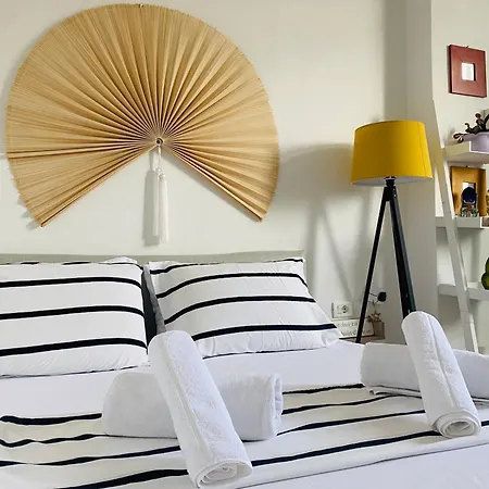 Lola's Apartament